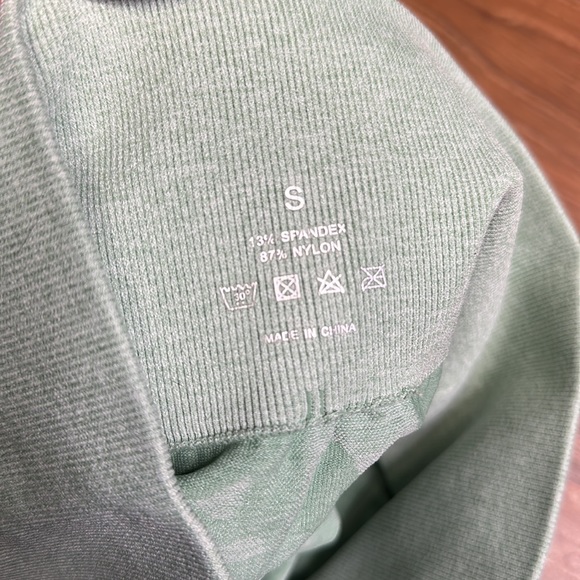 NVGTN sage camo legging - Picture 4 of 4